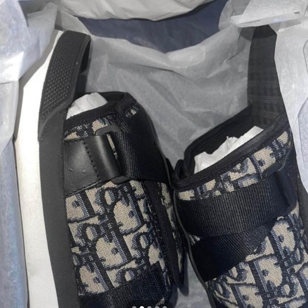 Dior men alpha slides
